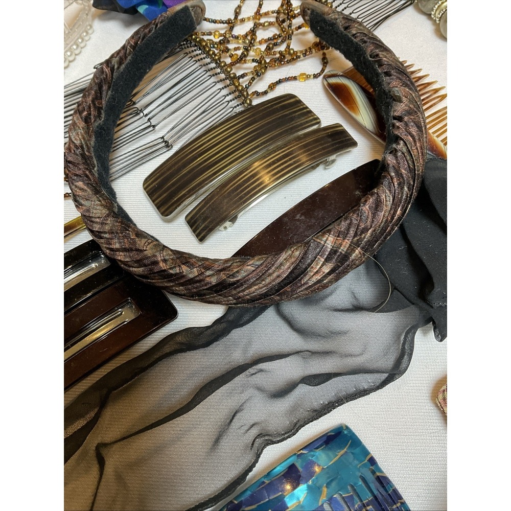 Vintage Hair Accessory Lot Of 36 Barrettes Combs Banana Clip Band Wraps 1980s - Picture 9 of 12